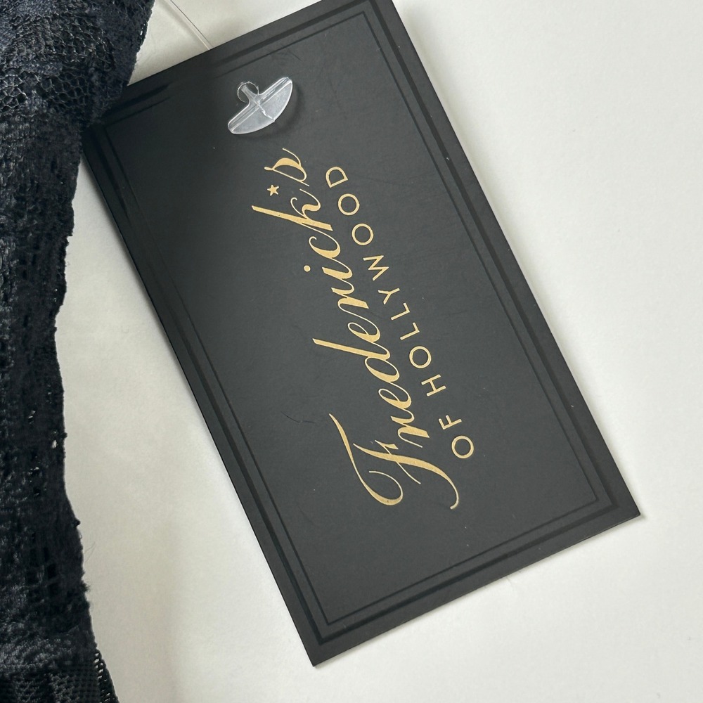 Fredericks of Hollywood Leslie Black Lace Chemise Thong Set Size M NWT - Picture 4 of 9